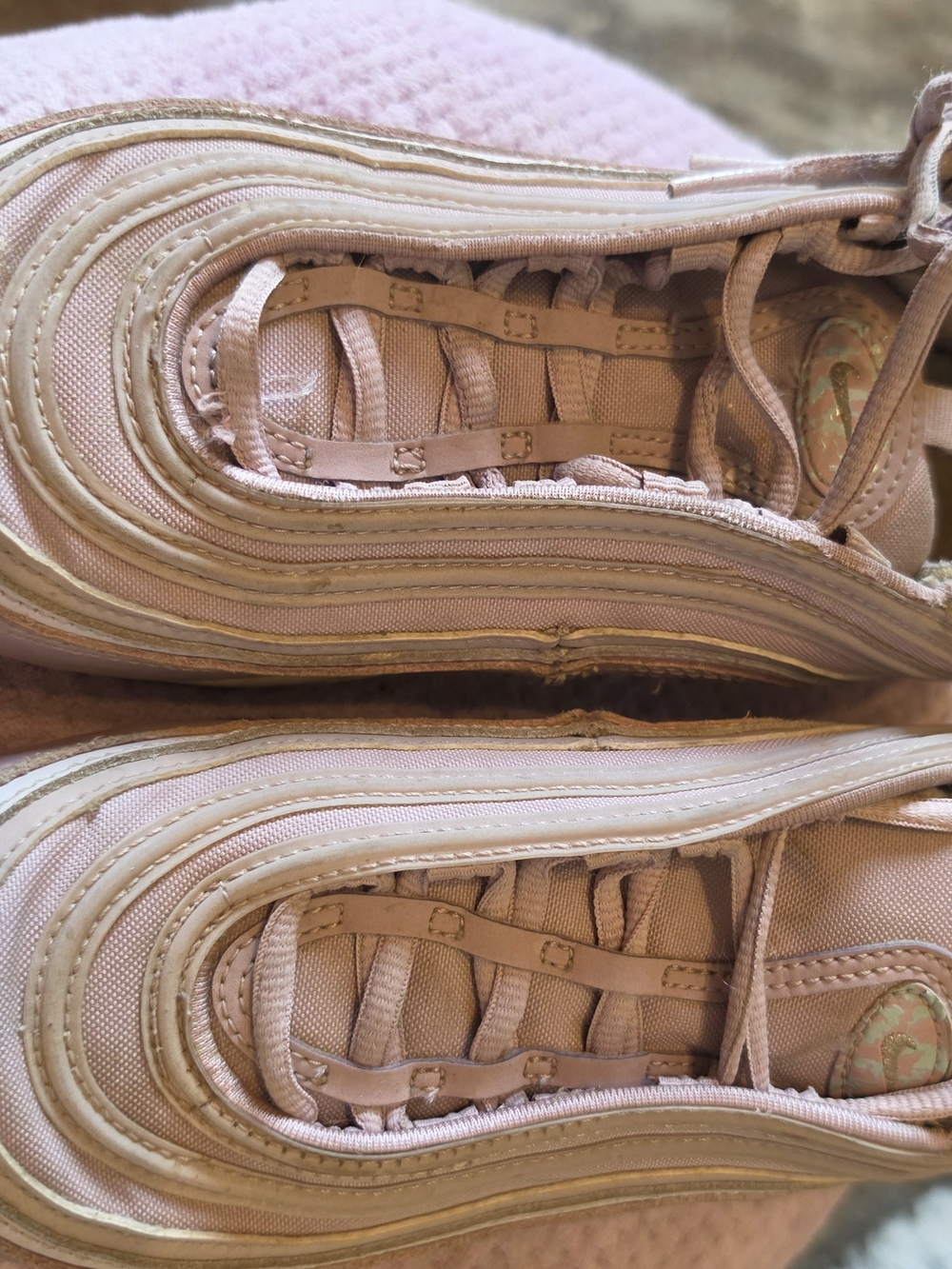 Nike Lavender  Retro Runner Sneakers